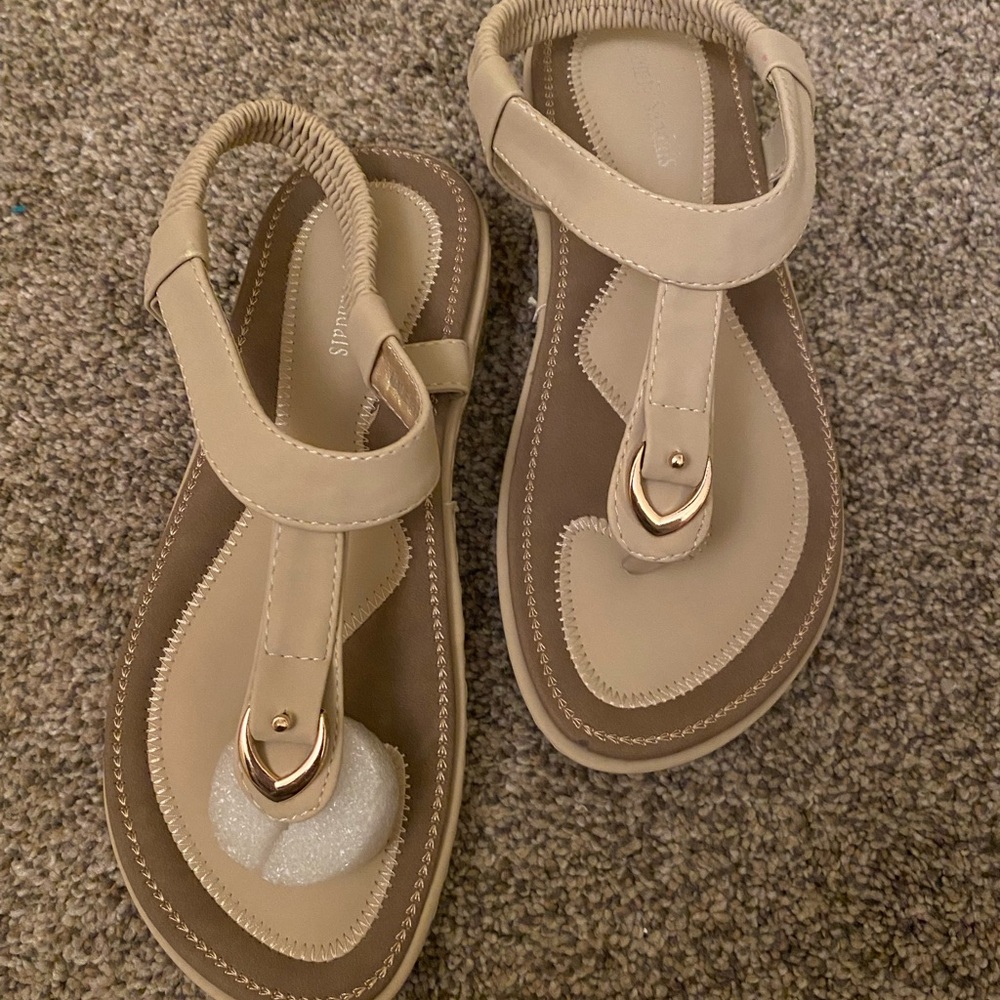 Brand new in box Comfort sandals.  Size 7.